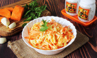 салат из моркови с чесноком и сыром фото